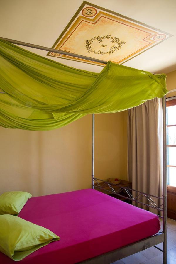 Hotel Condillia II à Spetses Town Extérieur photo