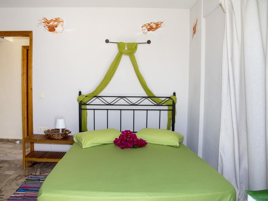 Hotel Condillia II à Spetses Town Extérieur photo