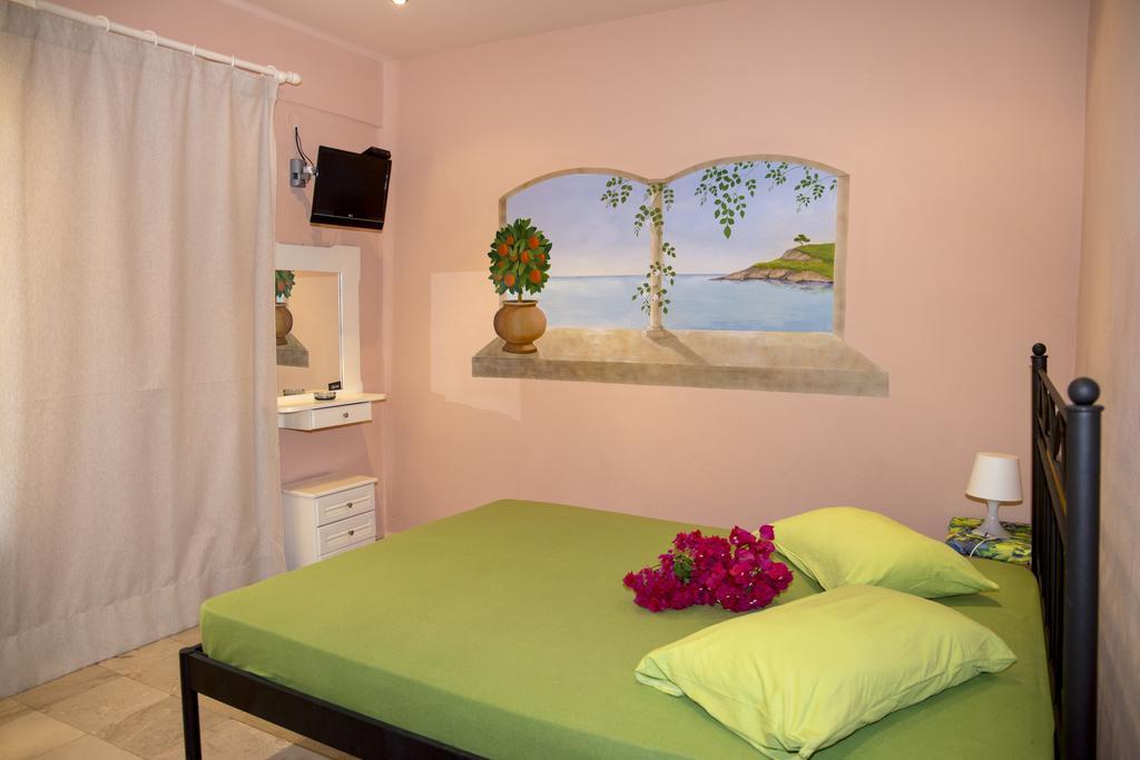Hotel Condillia II à Spetses Town Extérieur photo