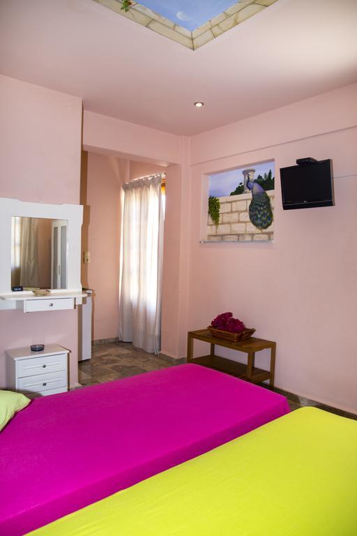 Hotel Condillia II à Spetses Town Extérieur photo