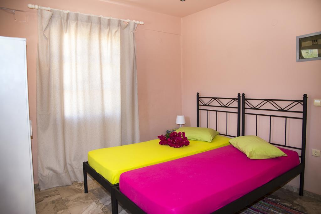 Hotel Condillia II à Spetses Town Extérieur photo